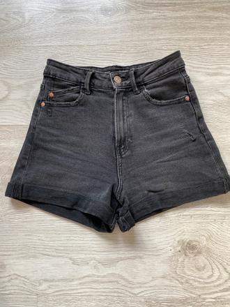 Mom fit šortky, stradivarius,xs