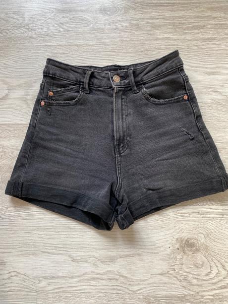 Mom fit šortky, stradivarius,xs