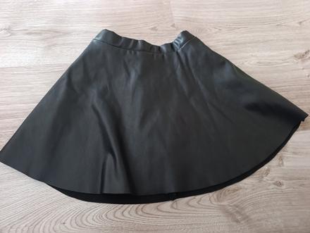 Koženková sukňa, 110