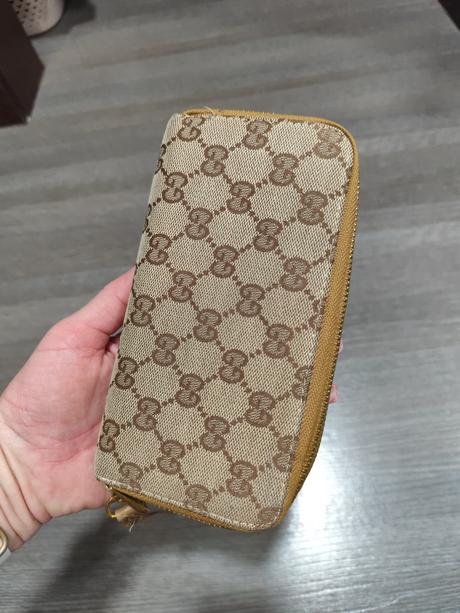 Dámska peňaženka, 