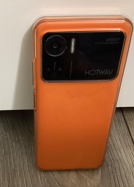 Mobil hotwav note 12, 