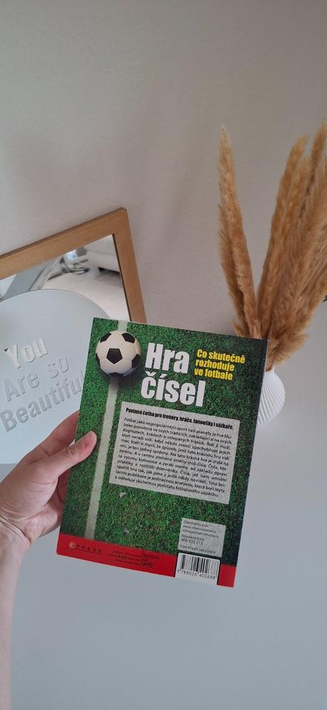 Kniha - hra čísel,