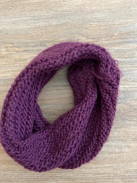 Vlnený nákrčník, 152