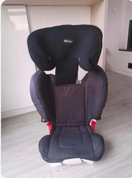 Autosedačka römer, römer