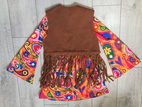 Dievčensky kostym hippie 8-10 rokov,