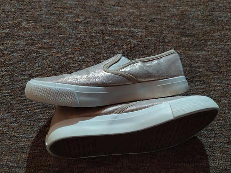 Pátenky 34 s poštou, pepperts,34