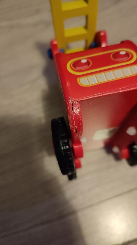 Drevené hasičské auto, 