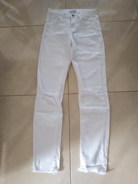 Biele nohavice, reserved,140