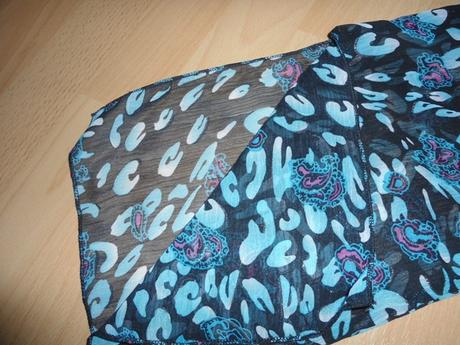 Modra bluzocka - na plavky, m