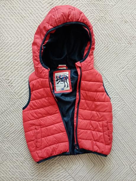 Prechodna cervena vesta vel. 104, f&f,104