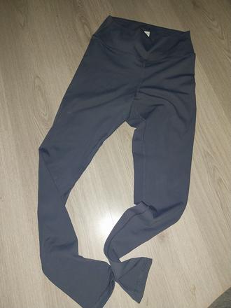 Legíny, reserved,m