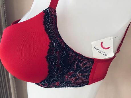 Krasna podprsenka 32d, 65d