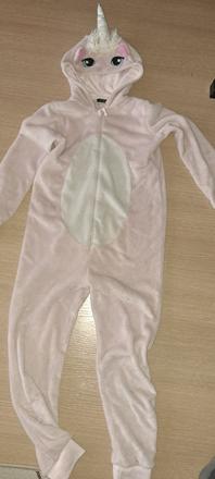 Dievčensky alebo dámsky overal, s