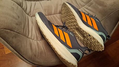 Predám tenisky adidas, adidas,42