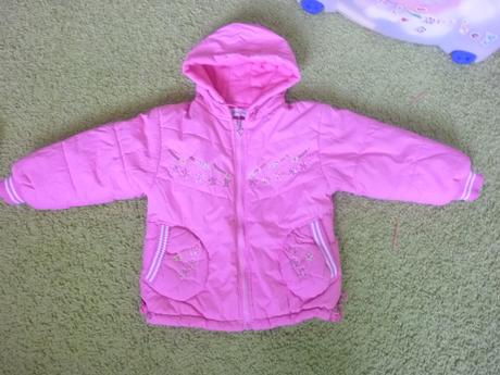 Vetrovka pre dievcatko, 104