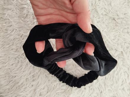 Kozmetická čelenka,