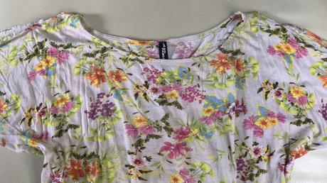 M/38 farebne, kvietkovane tricko, takko,m