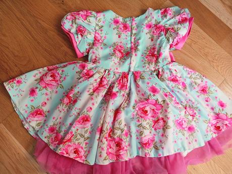 Spoločenské šaty pre dievčatká, 98