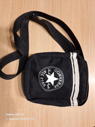 Tasticka converse, converse