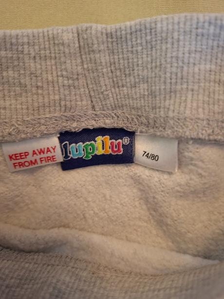 Tepláčky v top stave, lupilu,74