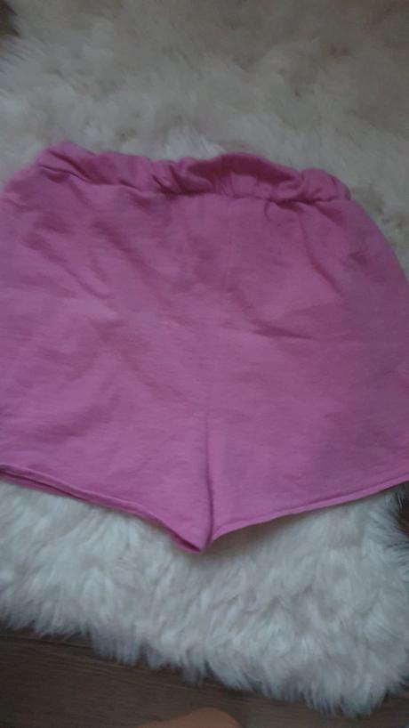 Sinsay kratasy, sinsay,146