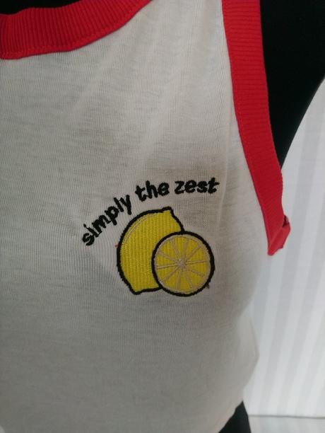 Dámsky bielo červený crop top, brave soul, l