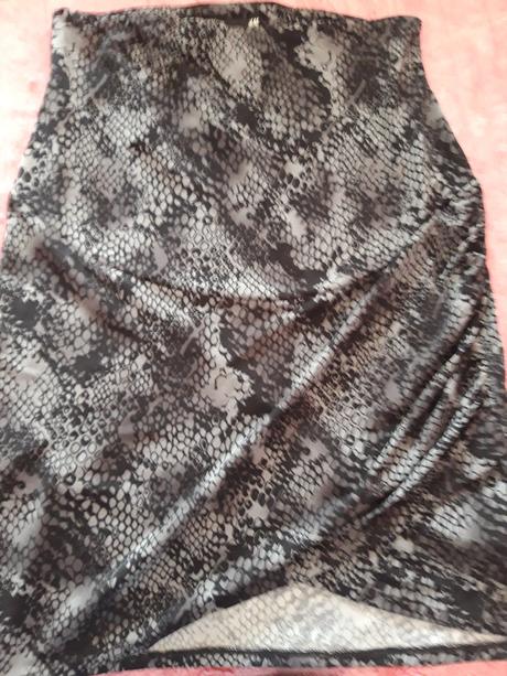 Hadia sukňa veľk.uni, h&m