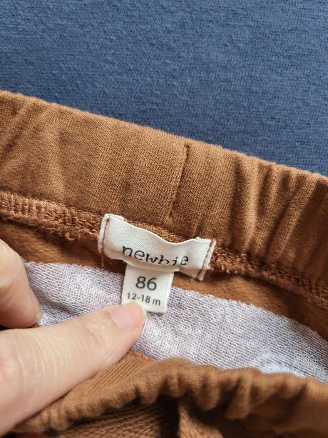 Newbie 86 20.99e tepláky a 17.99e body, newbie,86