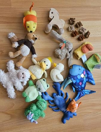 Male detske hracky, 14ks,