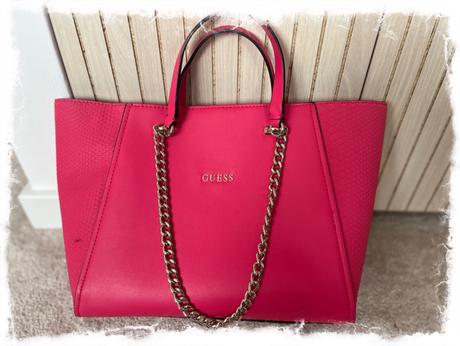 Kabelka guess, guess