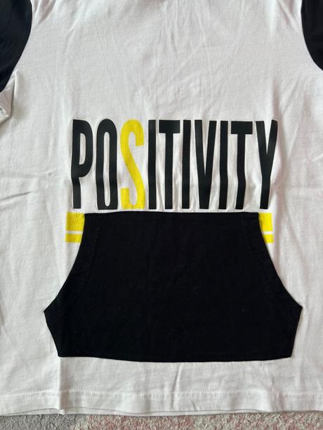 Tričko s kapucňou veľ. 134/140, 140