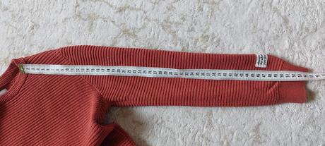 Vrúbkový svetrík, reserved,122