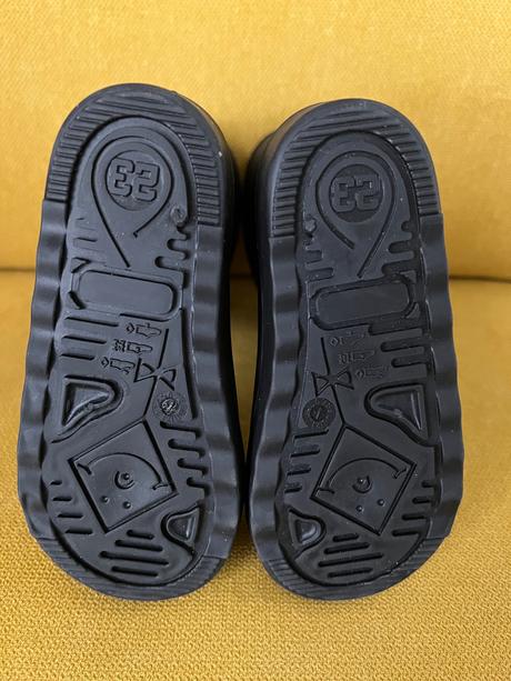 Gumáky enfant, en fant,23