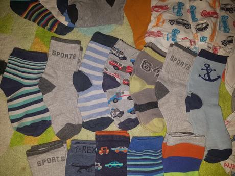 Slipy 10 kusov a ponožky 17 kusov, 98