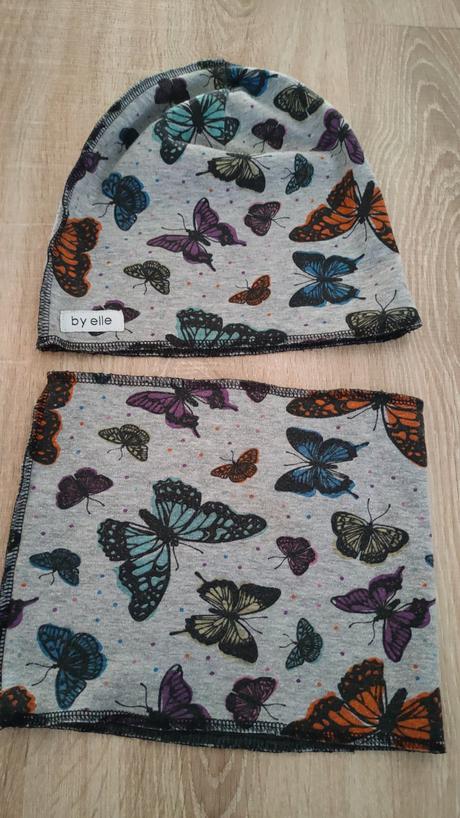 Súprava zateplená čiapka a nákrčník, 122