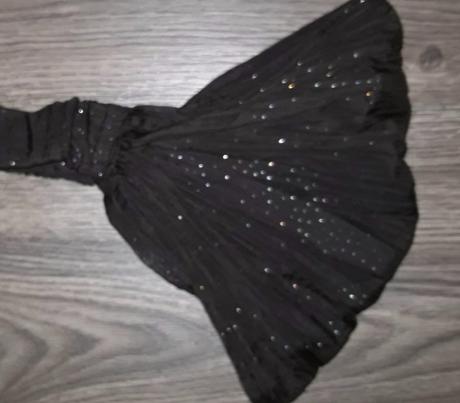 Šatka pre dievčatá, emily