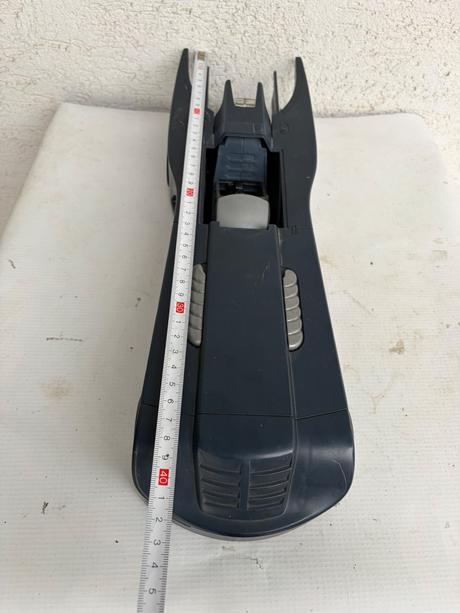 Vintage zberatelsky batmobil velky batman auto,
