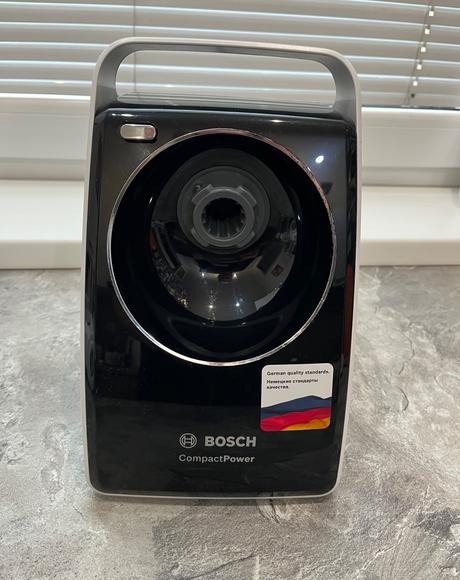 Mlynček na mäso bosch mfw3850b strúhač, odšťavovač, bosch