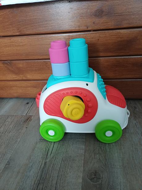 Clemmy auticko s mäkkými kockami, 