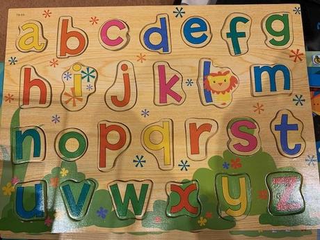 Drevená skladačka písmená, 