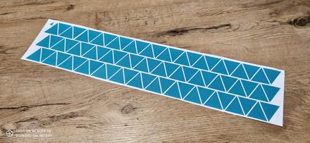 Nálepky na stenu - trojuholníky tmavý tyrkys - 4 x, 