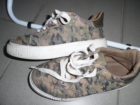 Maskáčové marquiiz, 36