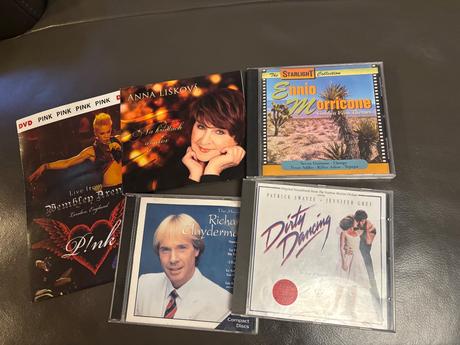 Cd, dvd, rozprávky a hudba, 