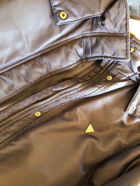 Prechdná predĺžená bunda, guess,176