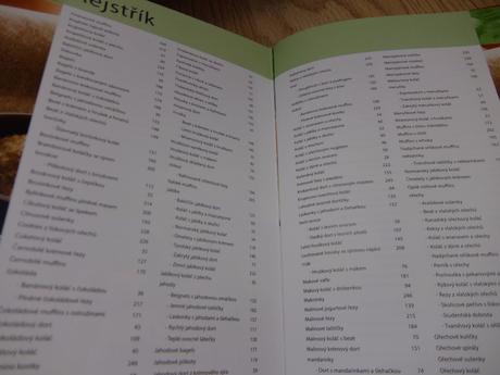 Kniha "všechno o pečení",