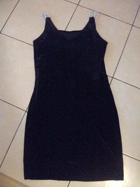 Cierne semisove satky, 36