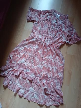 Romantické dlhšie šaty, 110