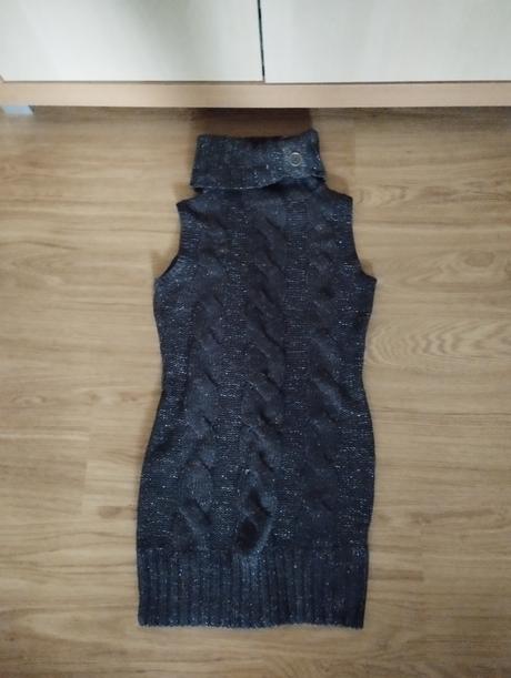 Dievcenská bunda super stav veľ.152/158, 152