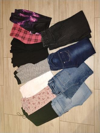 Balík oblečenia pre dievča 134-140, 122–134