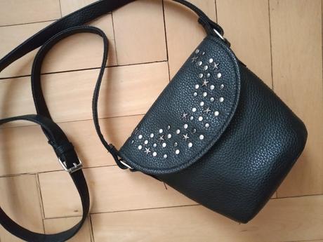 Crossbody kabelka,